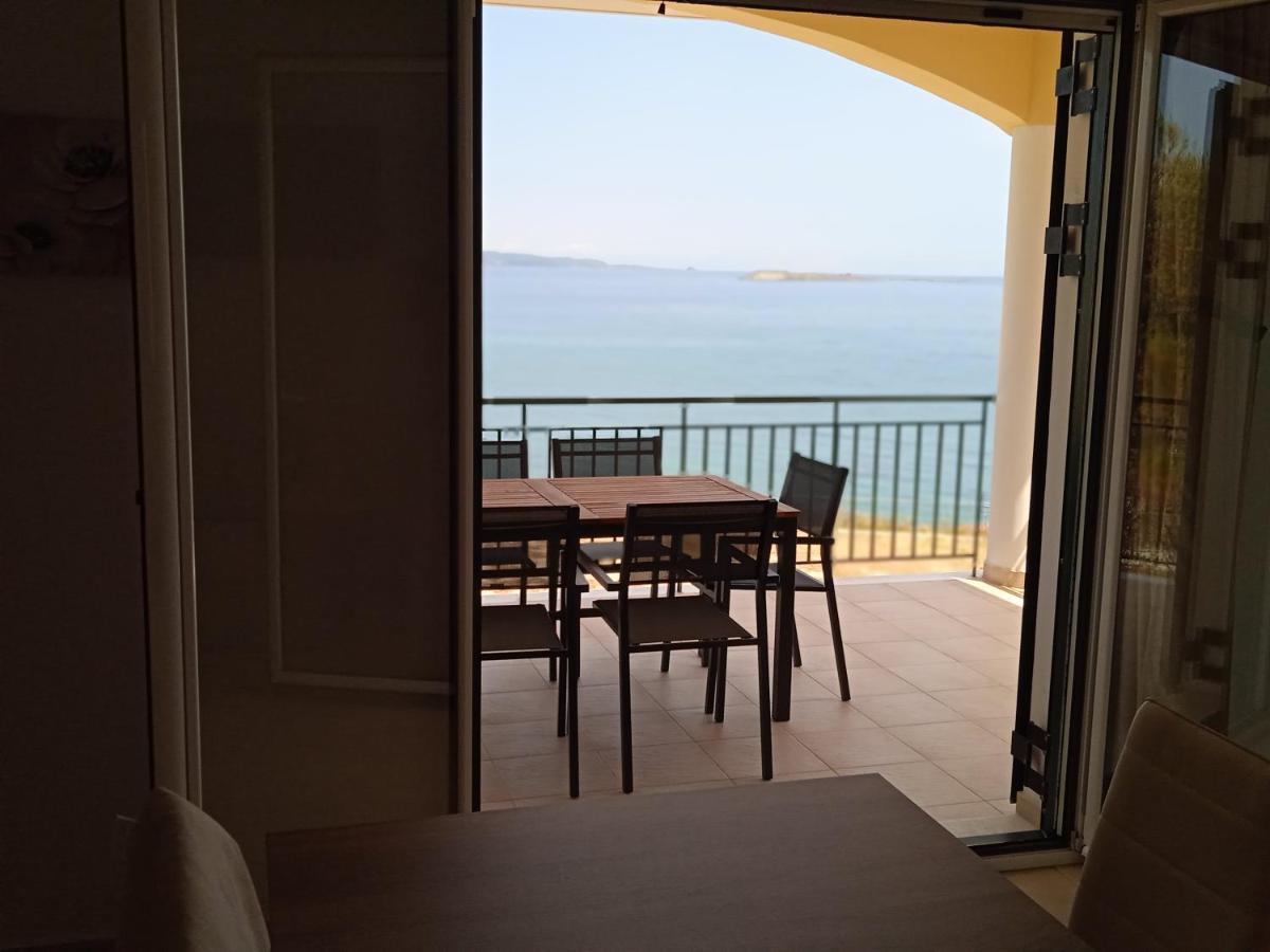Casa Del Mare Apartment Lixouri Exterior photo